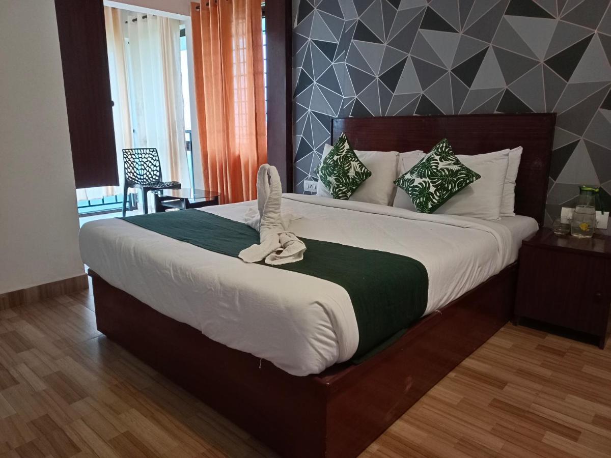 Munnar Tent Hills Resort Devikolam Rum bild